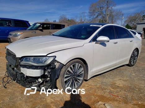 Lincoln MKZ 2017 - Image 1 of 13