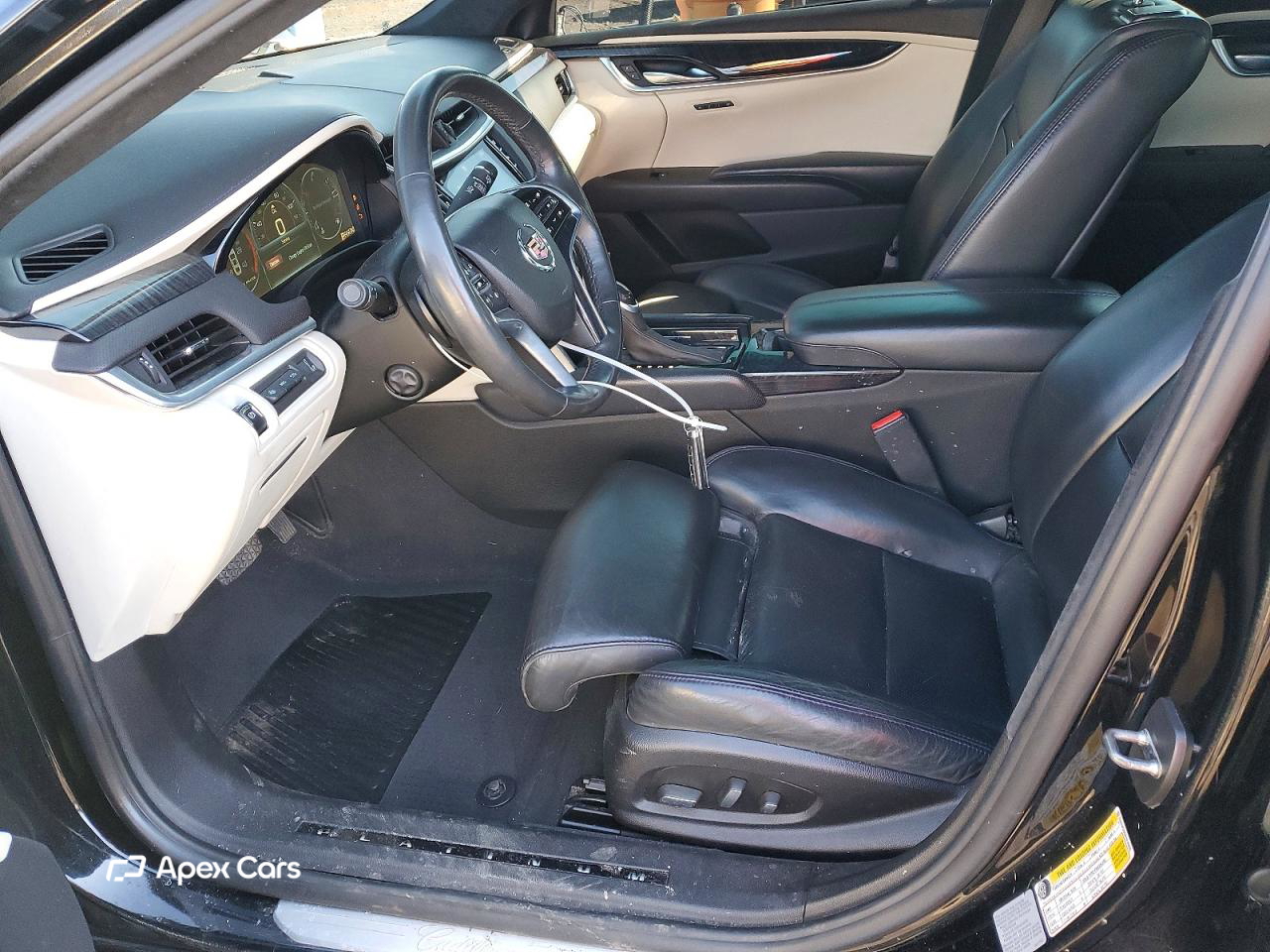 Cadillac XTS 2014