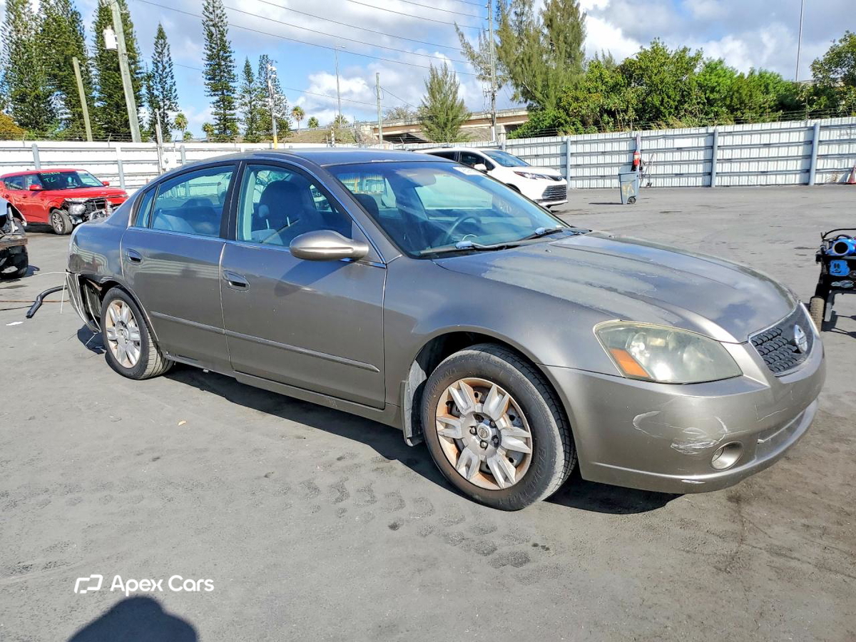 Nissan Altima 2006