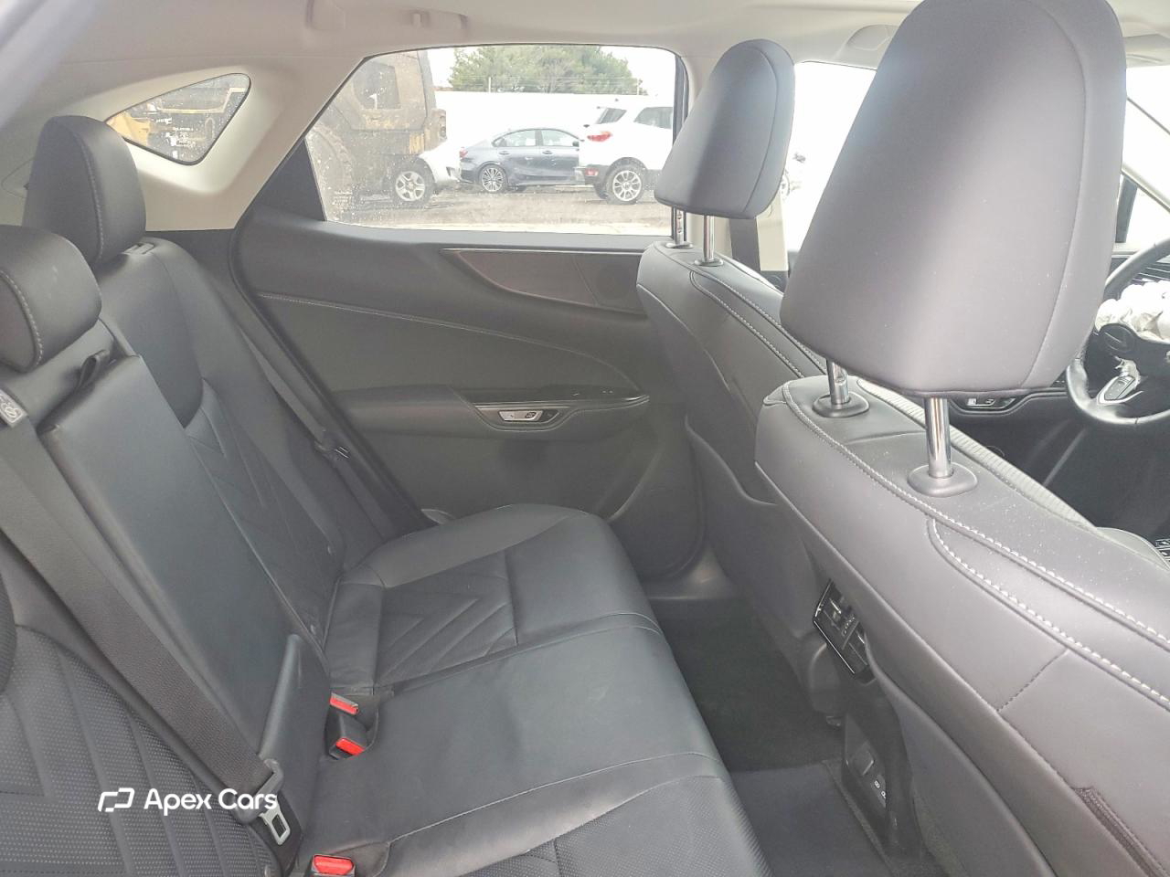 Lexus NX 2023