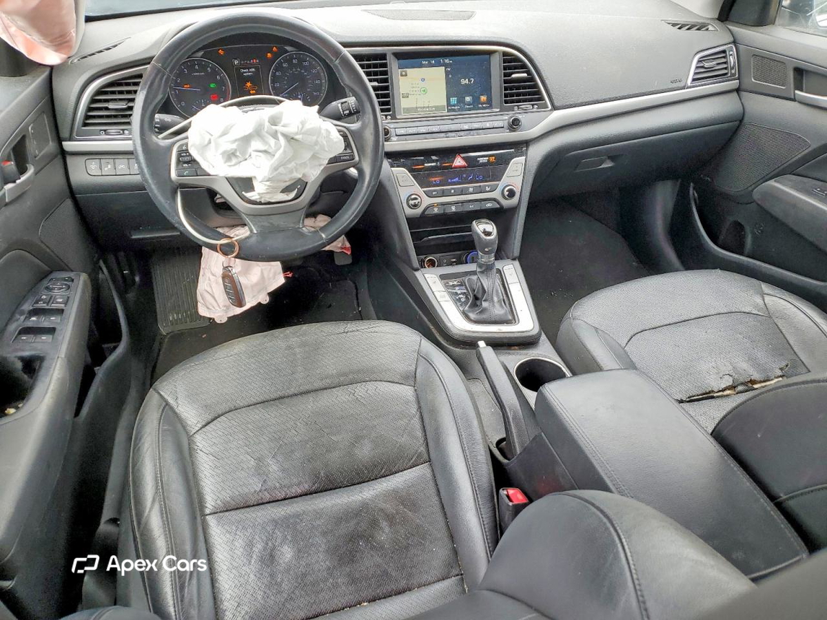 Hyundai Elantra 2017