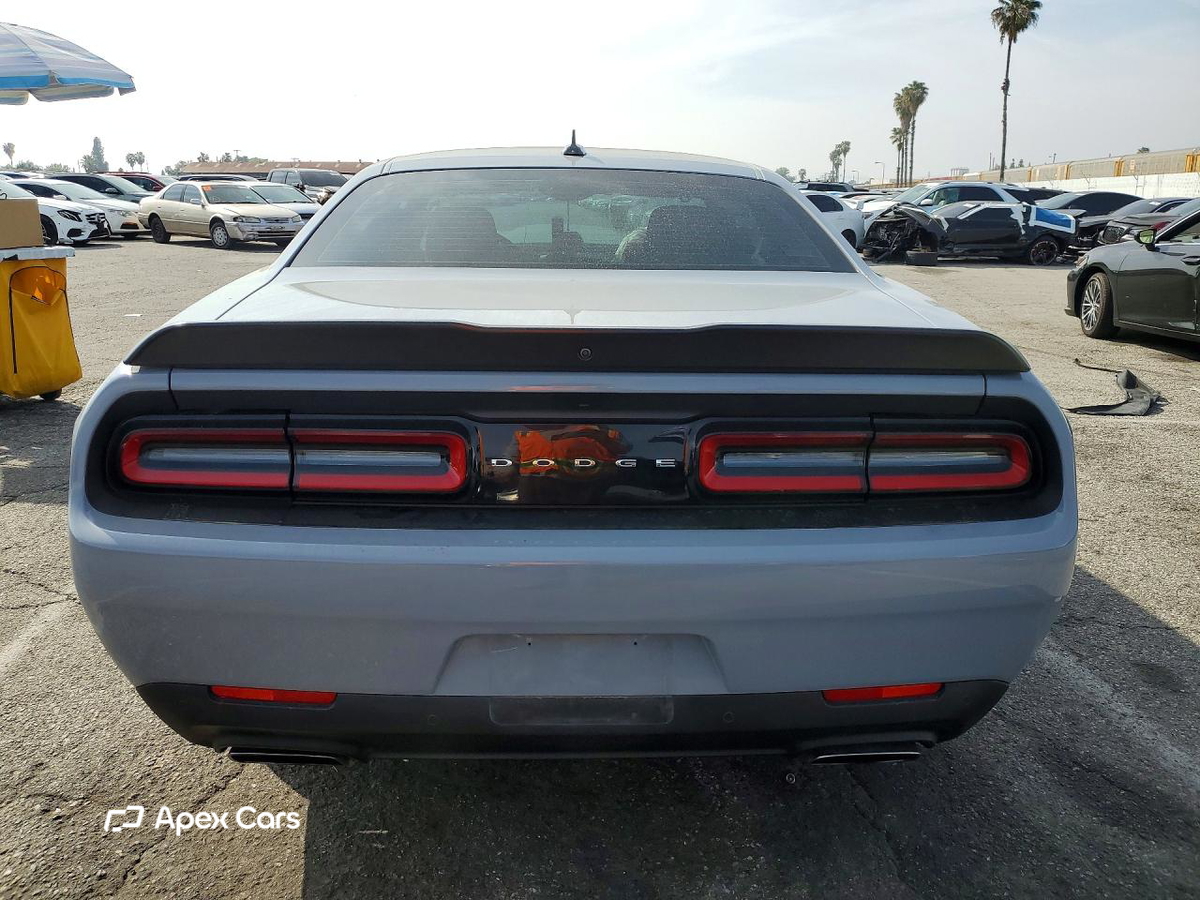 Dodge Challenger 2022