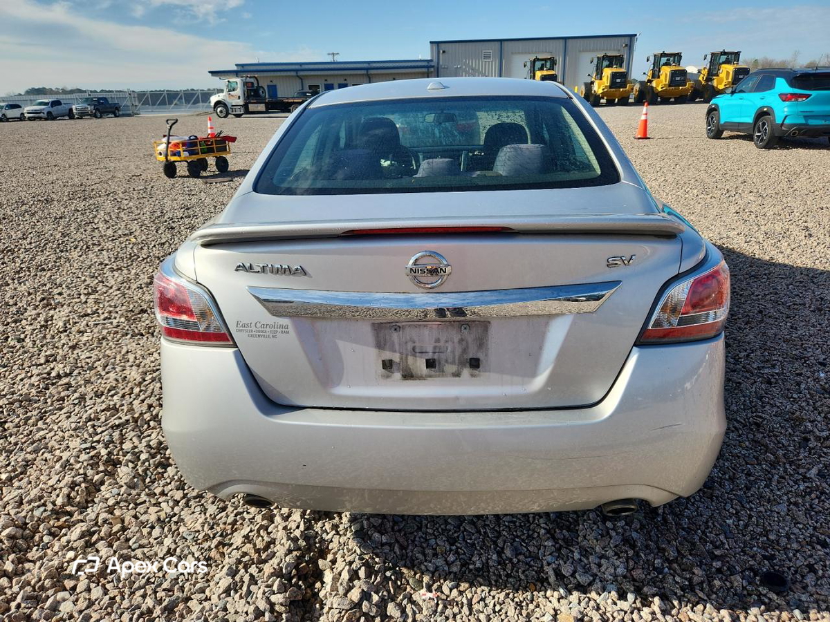 Nissan Altima 2015