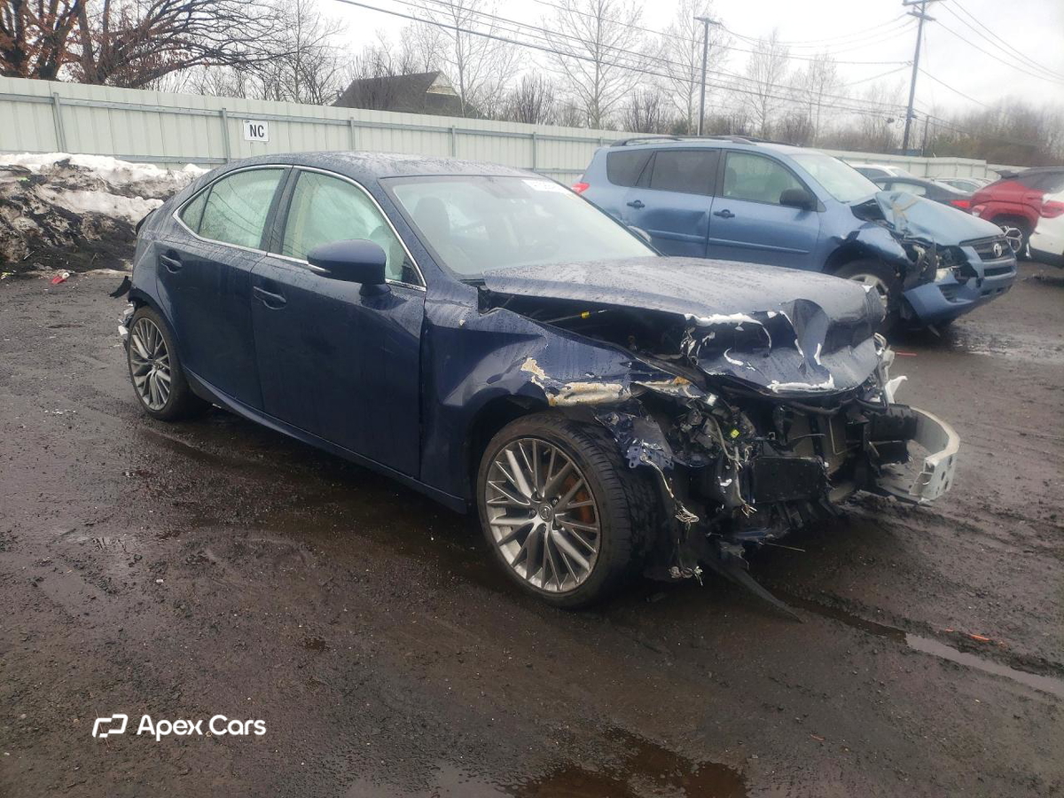 Lexus IS 2014