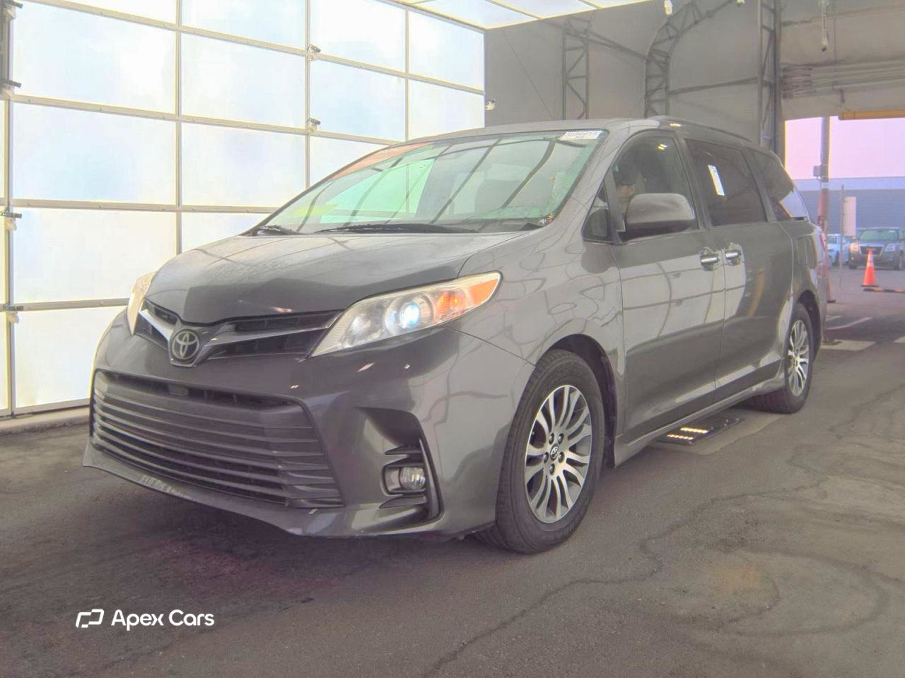 Toyota Sienna 2018