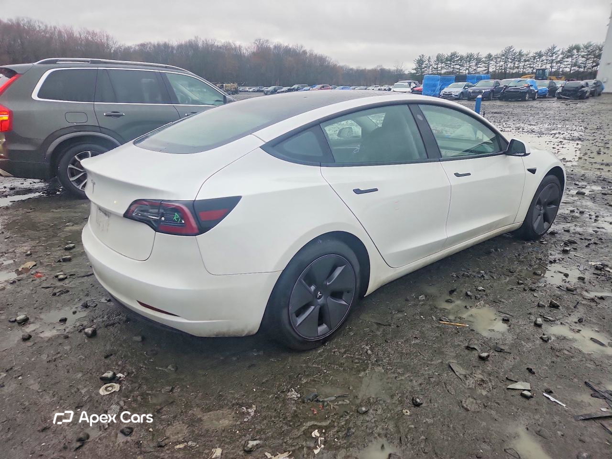 Tesla Model 3 2023