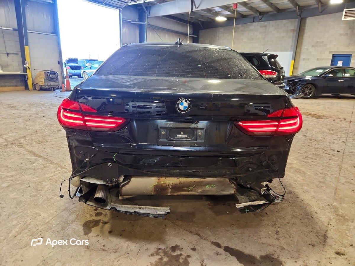 BMW Series 7 2019