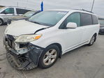 Toyota Sienna 2012