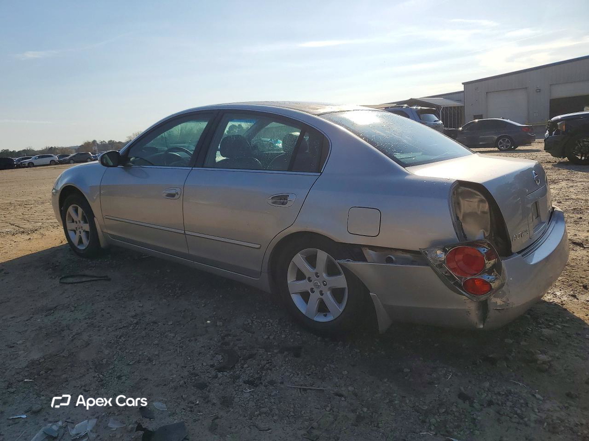 Nissan Altima 2002