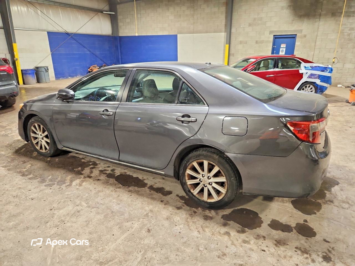 Toyota Camry 2012