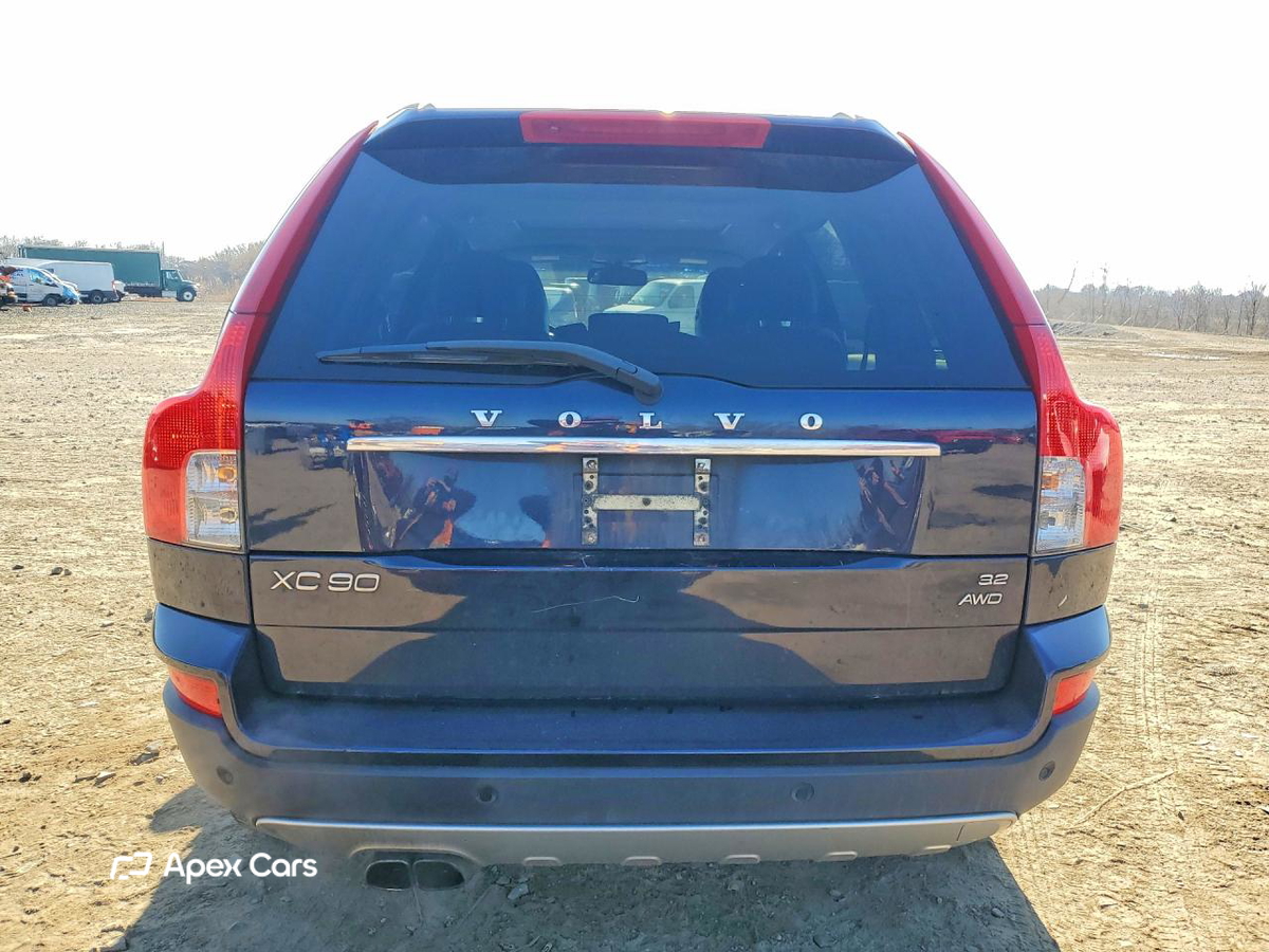 Volvo XC90 2010