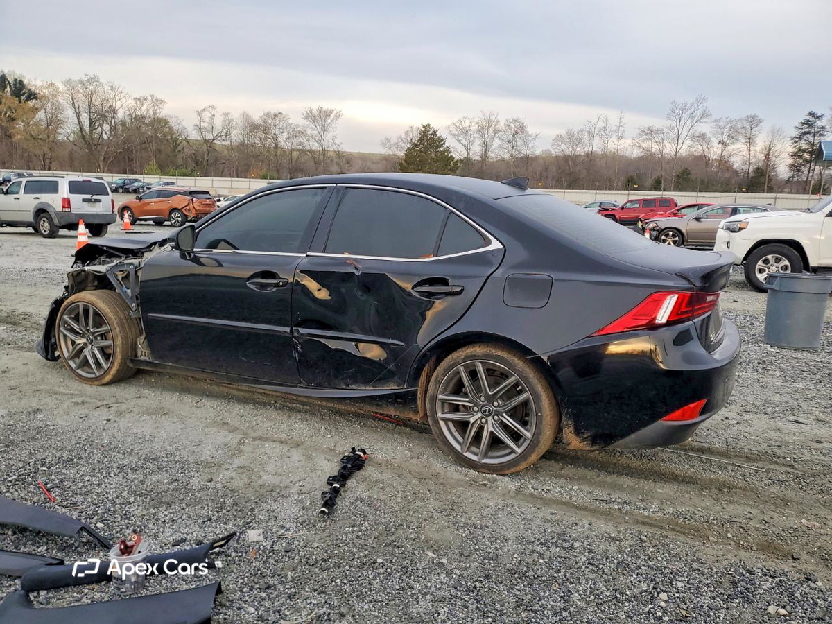 Lexus IS 2015