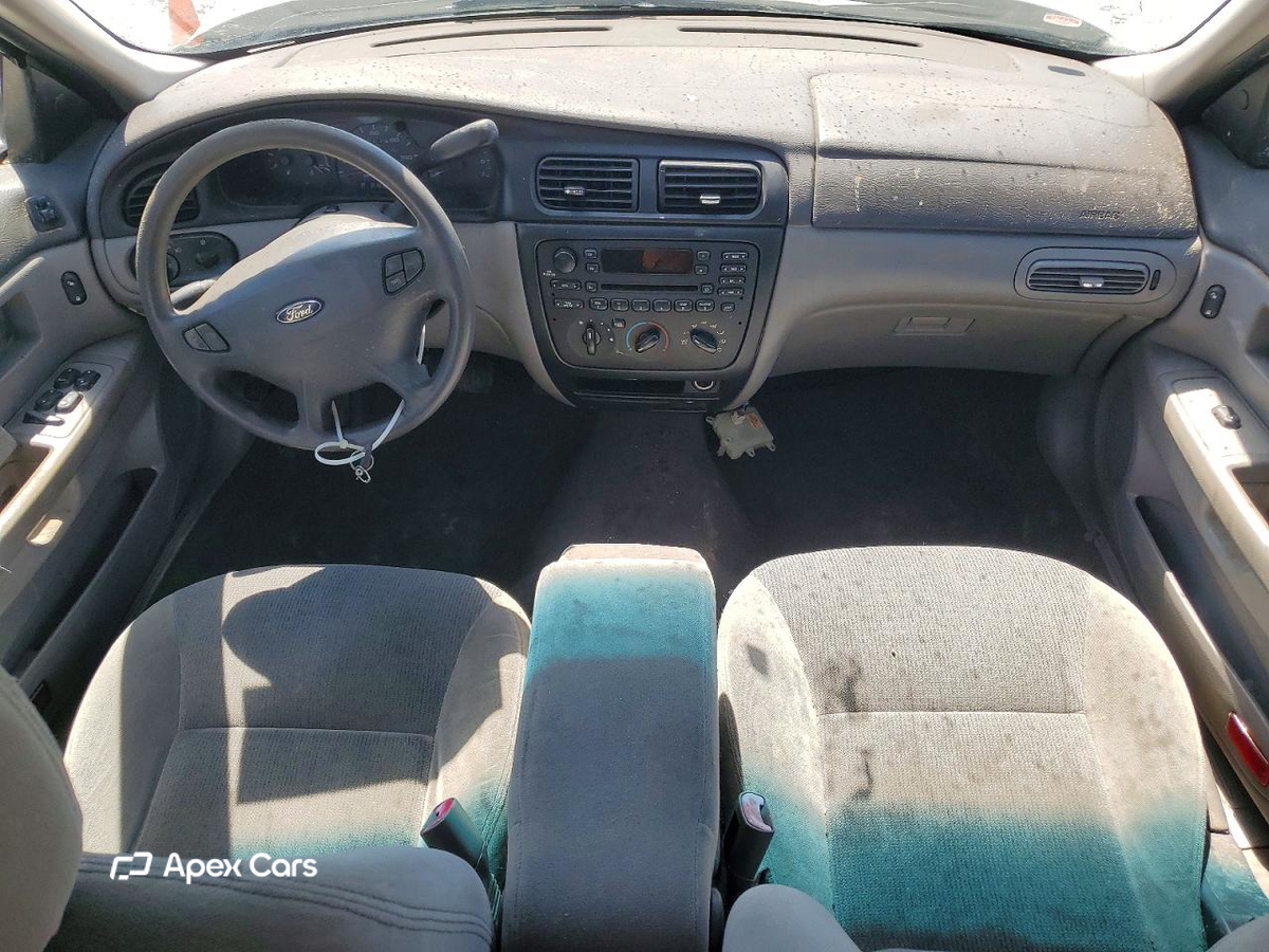 Ford Taurus 2001