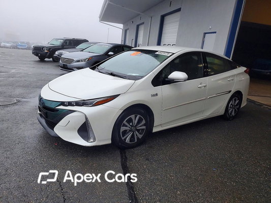 Toyota Prius 2017 - Image 1 of 12