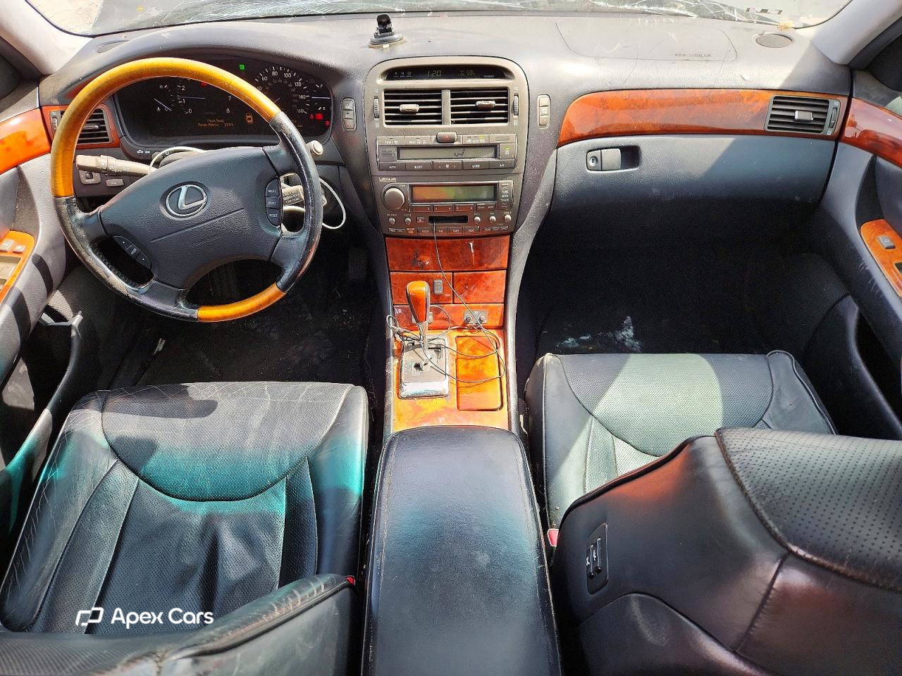 Lexus LS 2004