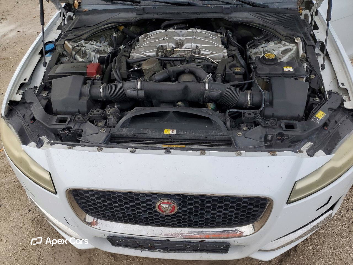 Jaguar XF 2016