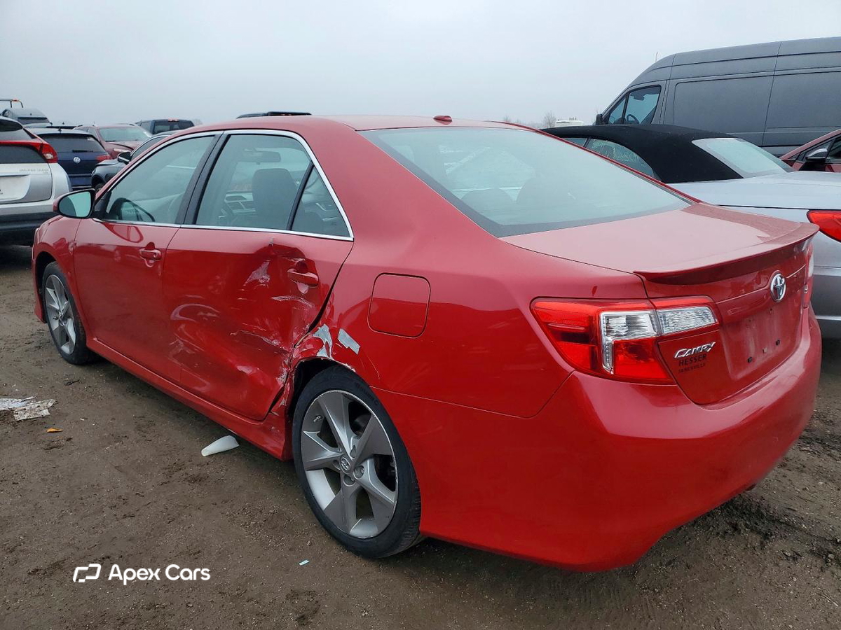 Toyota Camry 2012
