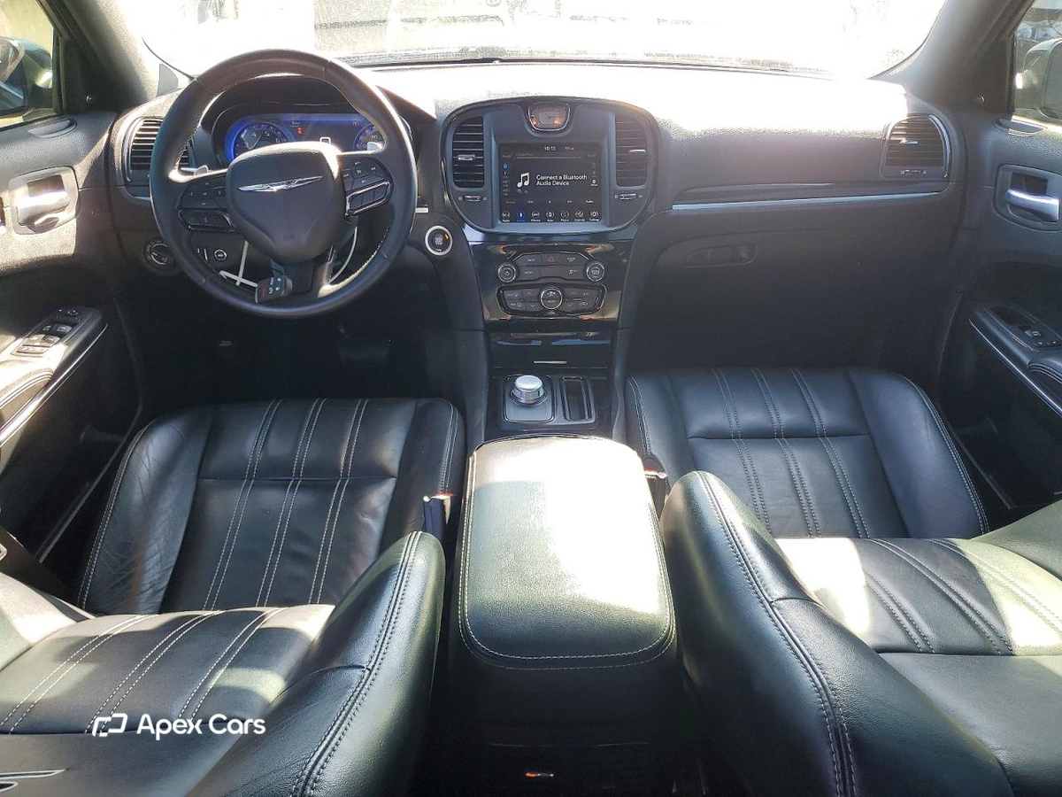 Chrysler 300 2018
