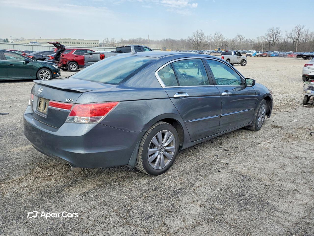 Honda Accord 2011