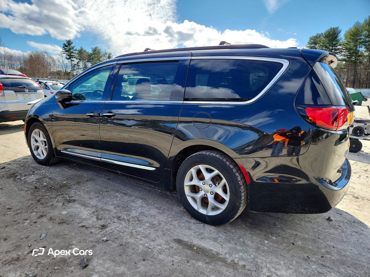 Chrysler Pacifica 2017