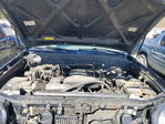 Toyota Sequoia 2004