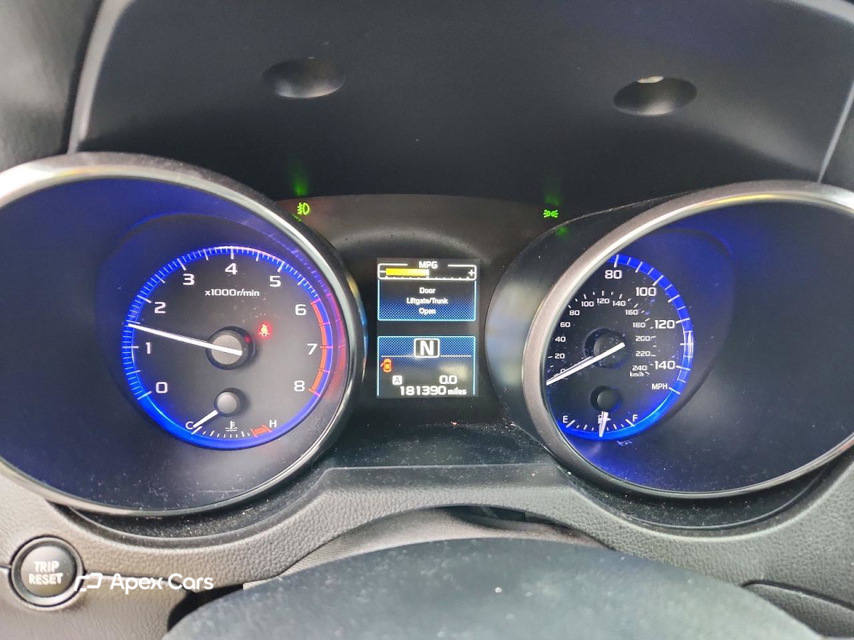 Subaru Legacy 2015