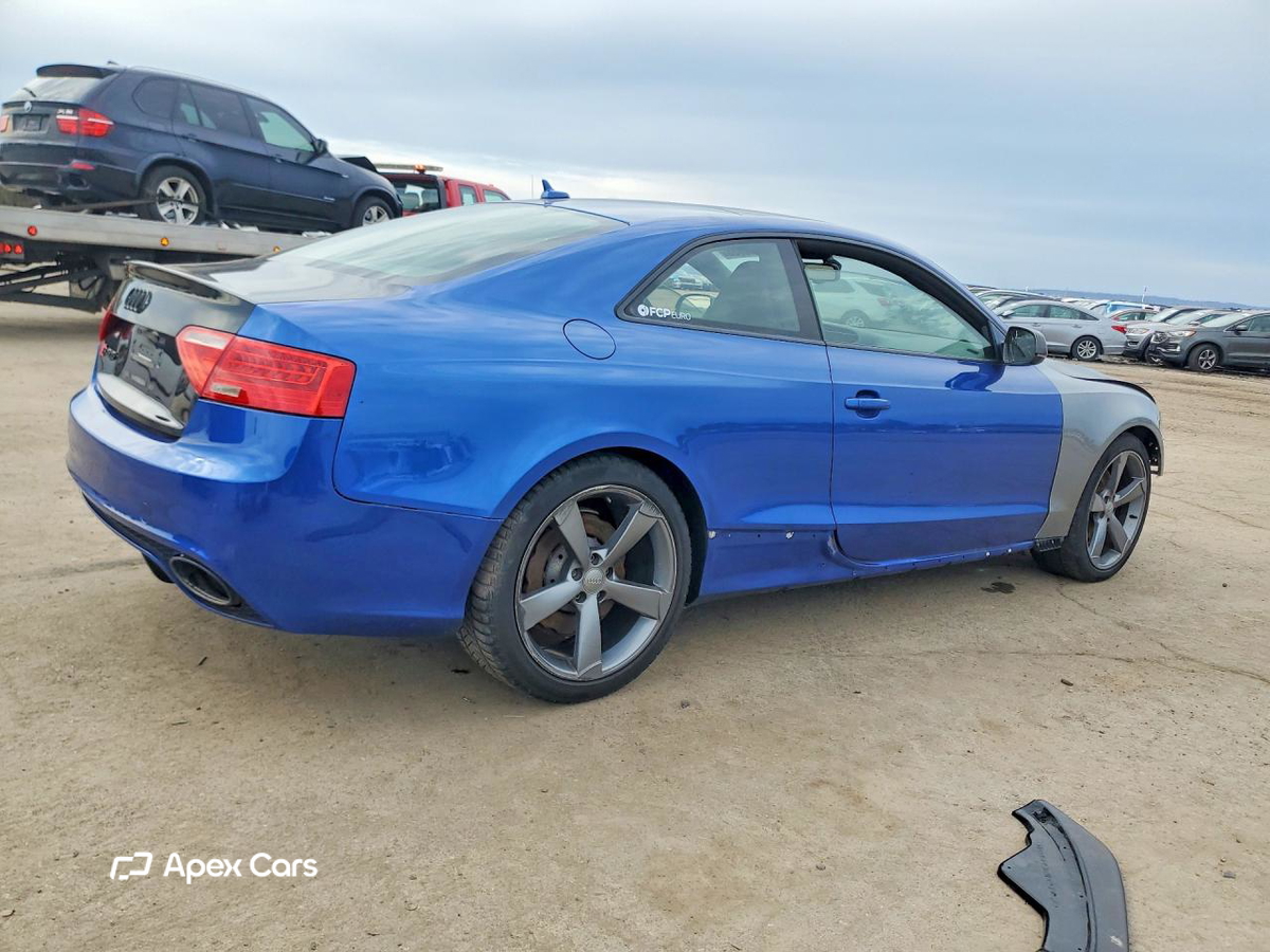 Audi RS5 2013
