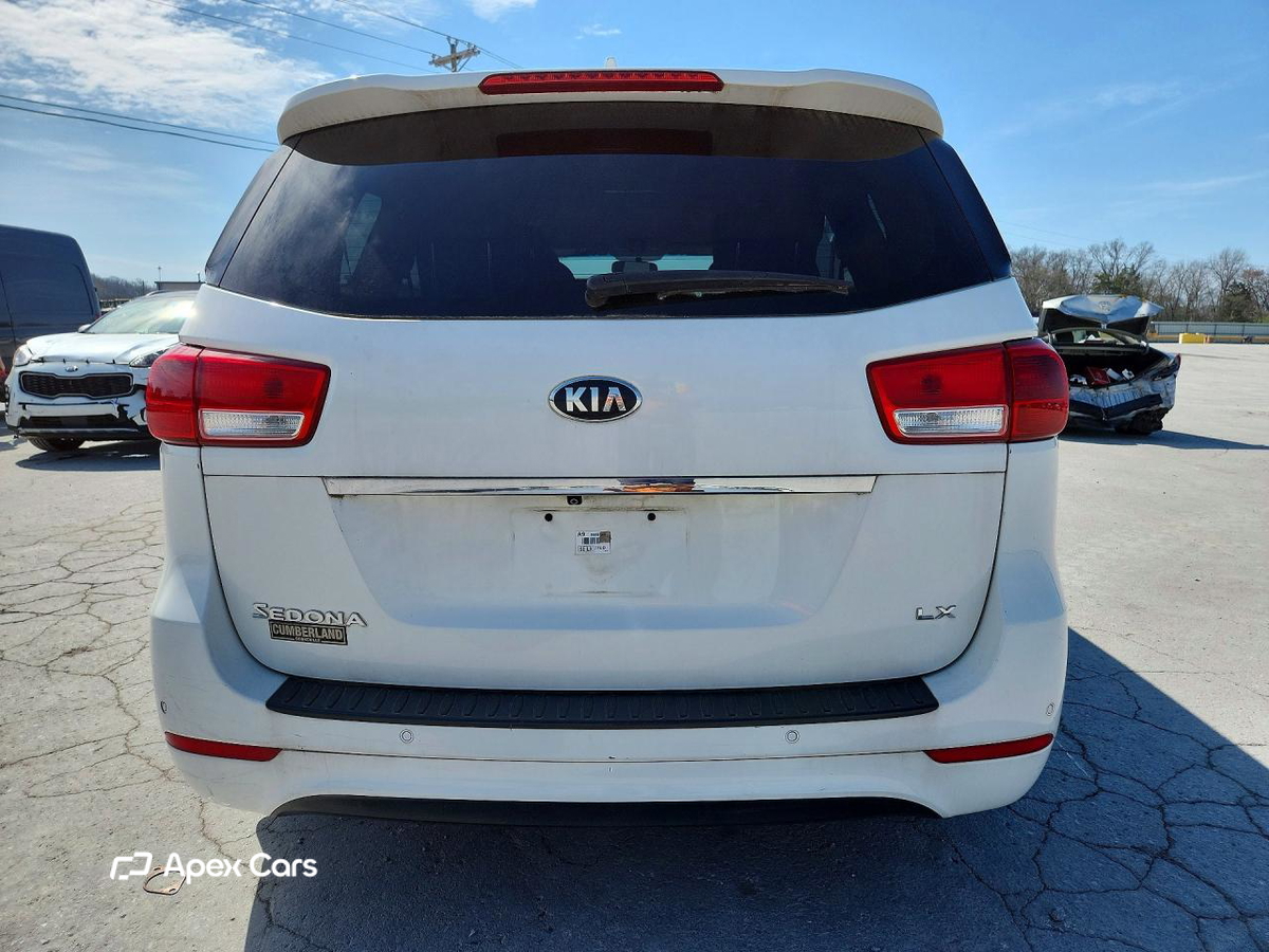 Kia Sedona 2016