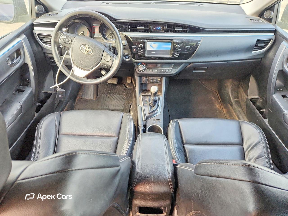Toyota Corolla 2015