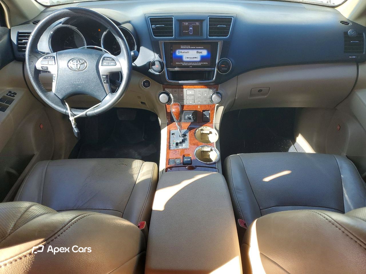 Toyota Highlander 2013