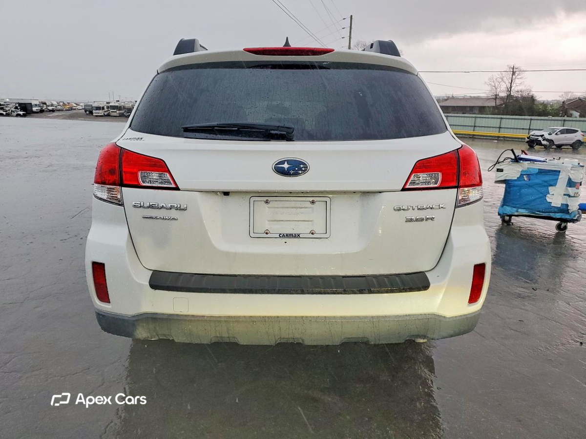 Subaru Outback 2013