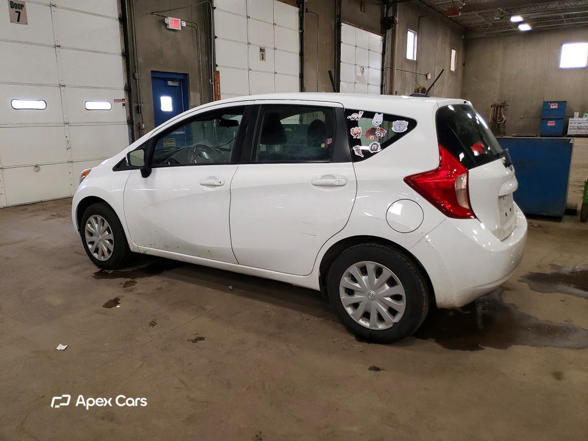 Nissan Versa 2016