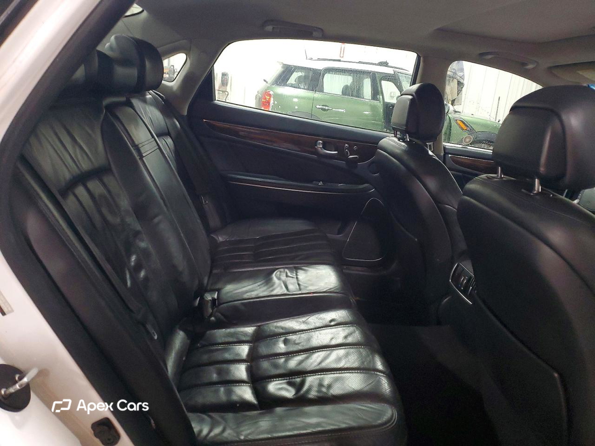 Hyundai Equus 2011