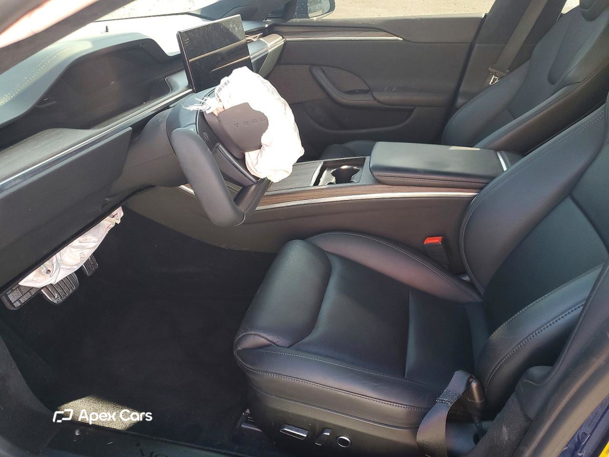 Tesla Model S 2021