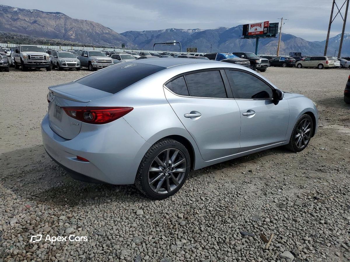 Mazda 3 2018