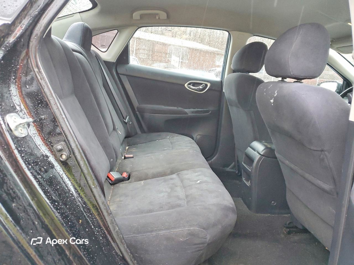 Nissan Sentra 2013