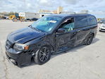Dodge Caravan 2017