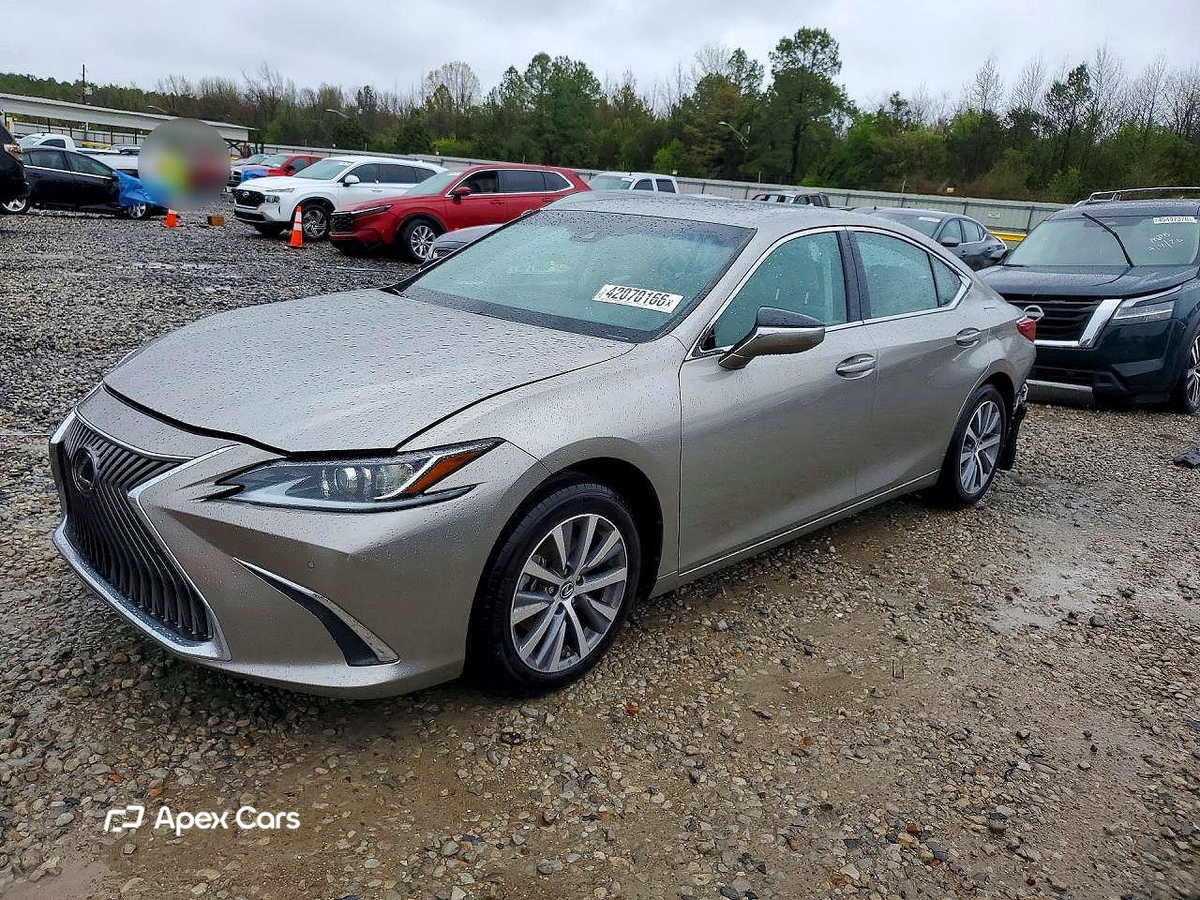 Lexus ES 2021