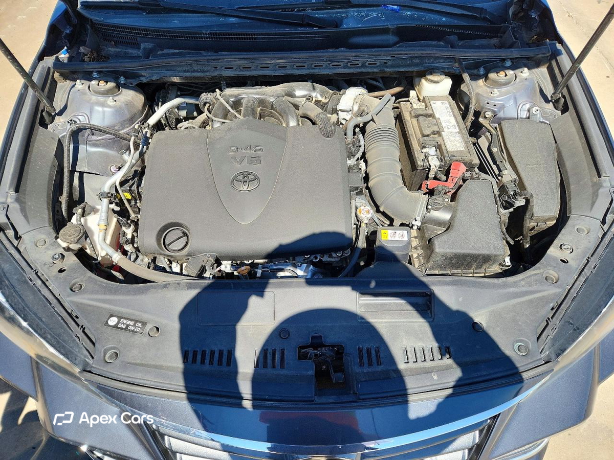 Toyota Avalon 2022