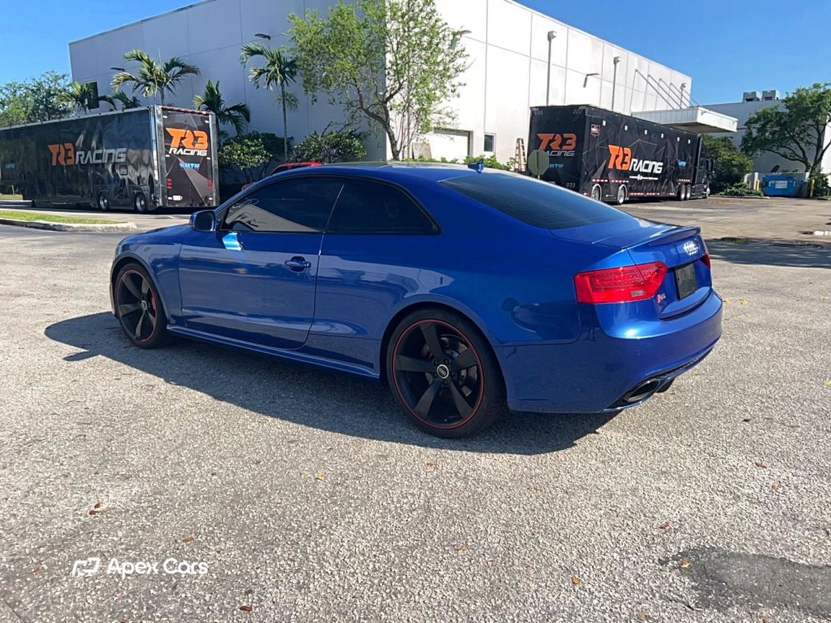 Audi RS5 2015