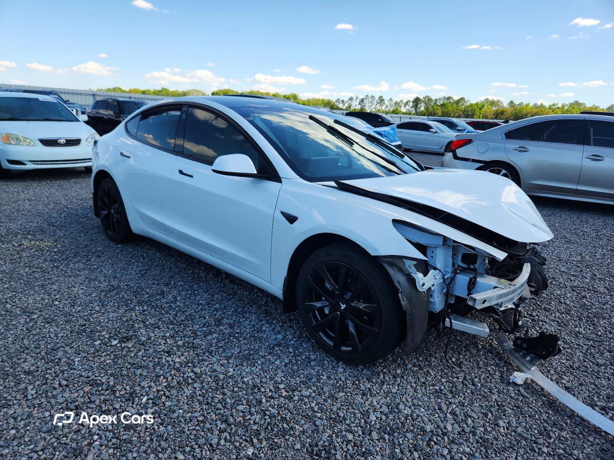 Tesla Model 3 2023