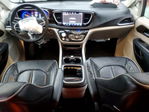 Chrysler Pacifica 2023