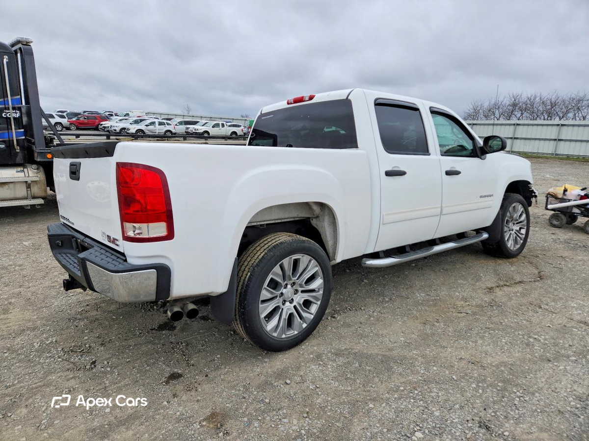 GMC Sierra 2011