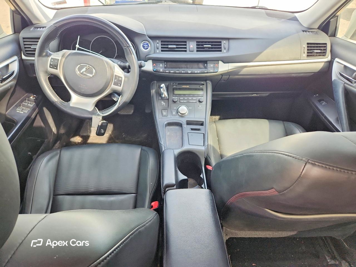 Lexus CT 2013