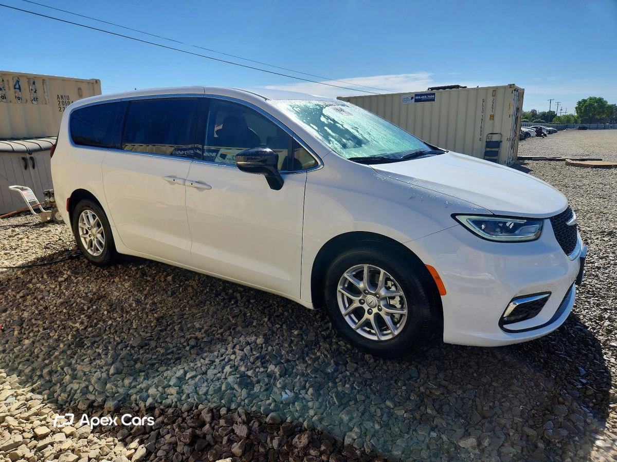 Chrysler Pacifica 2026