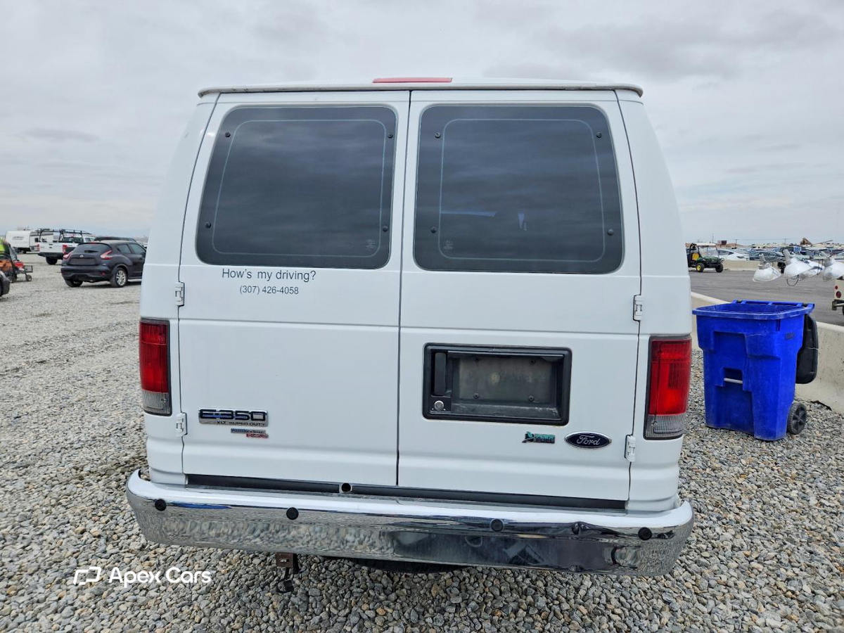 Ford Econoline 2013