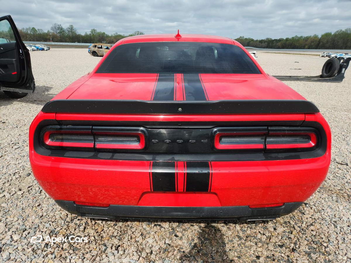 Dodge Challenger 2020