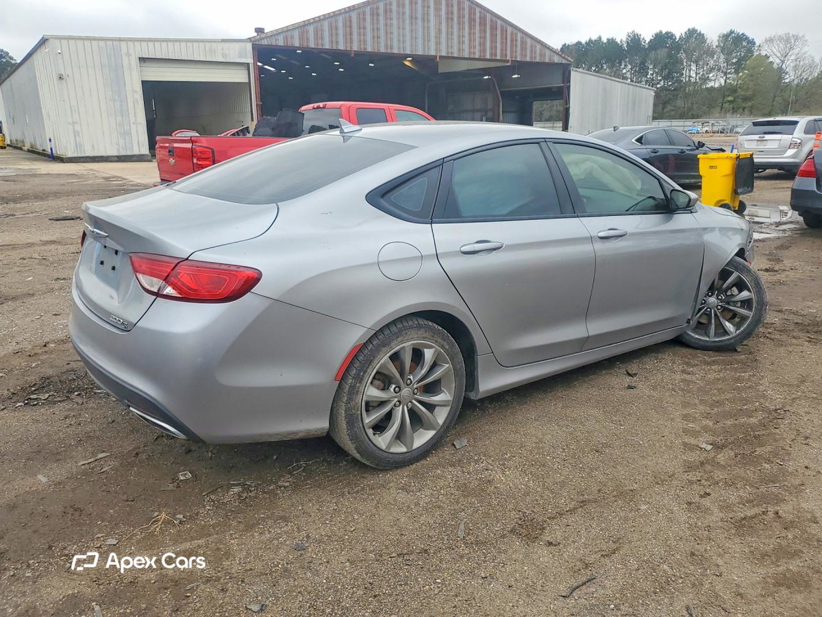 Chrysler 200 2015