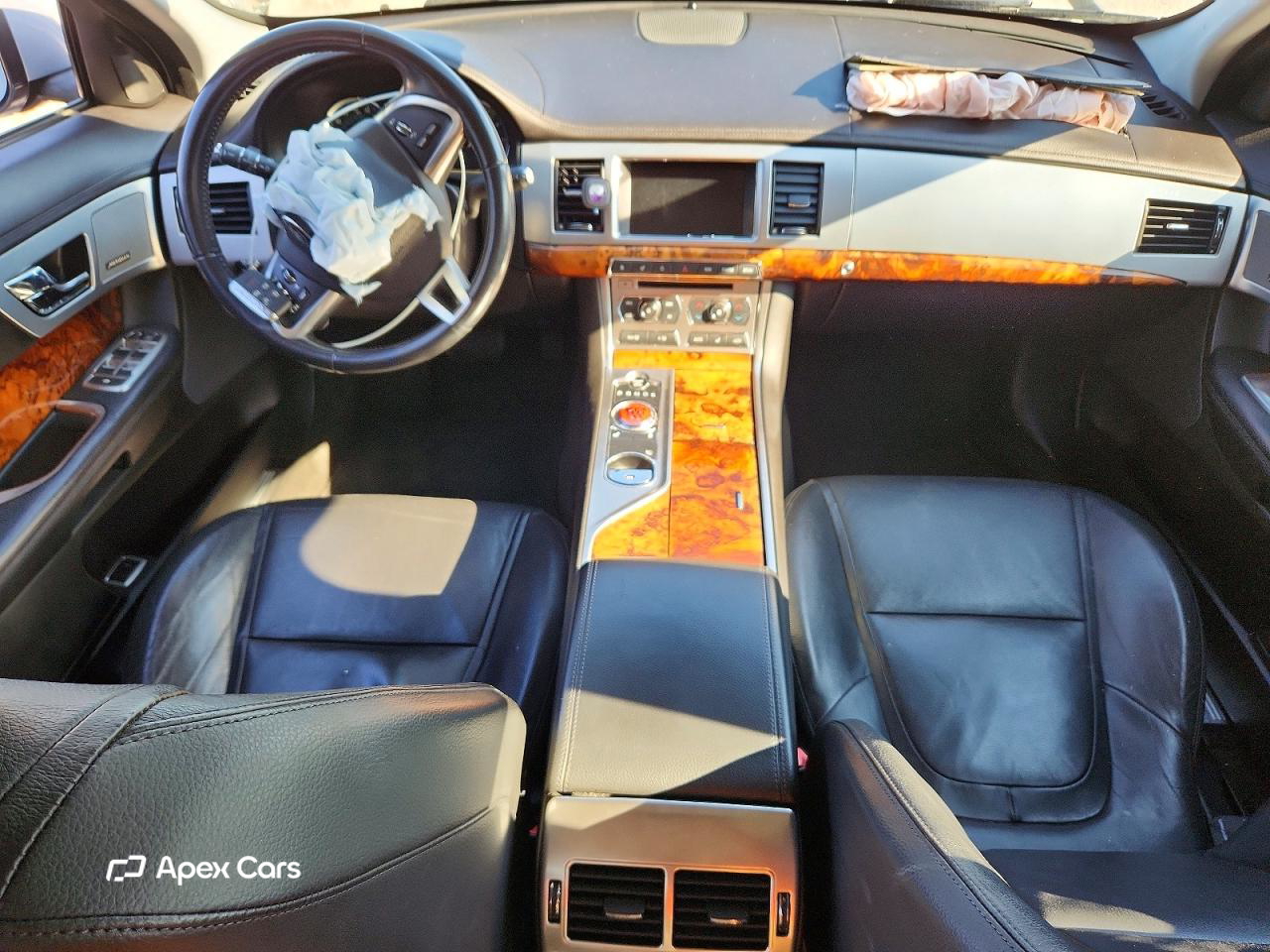 Jaguar XF 2015