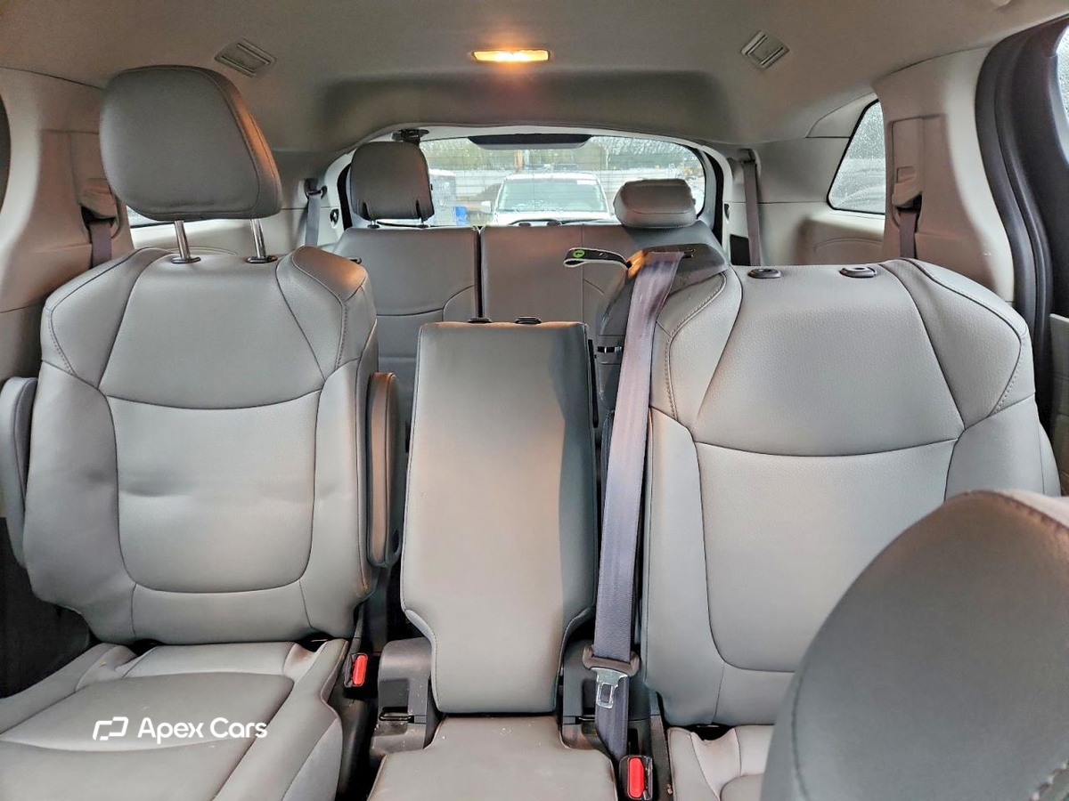 Toyota Sienna 2023